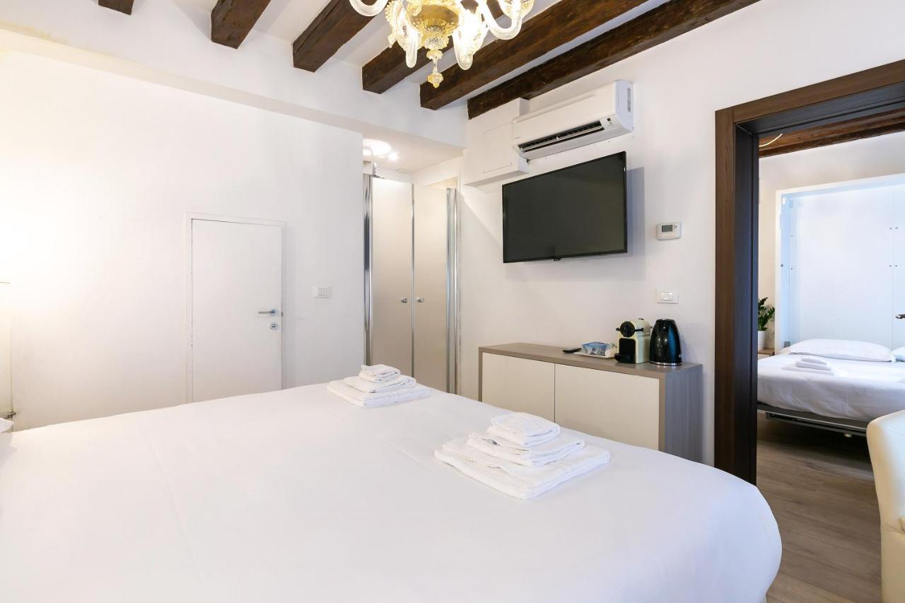 Rialto 707 Bed and breakfast