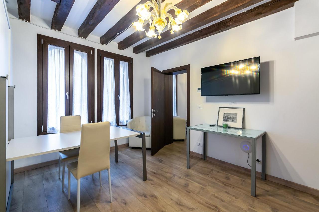 Bed & Breakfast Rialto 707 2*